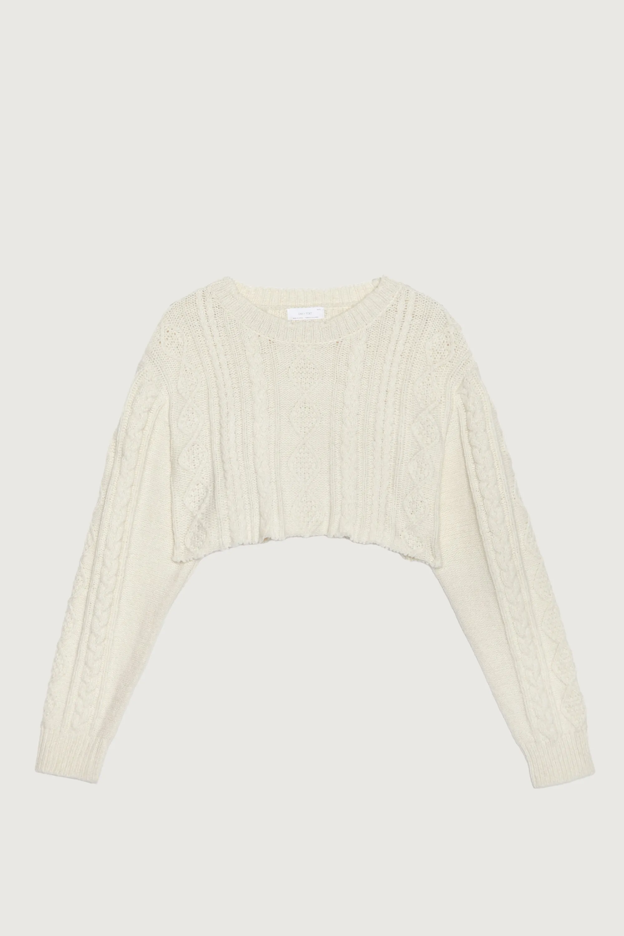 CROPPED CABLE KNIT SWEATER