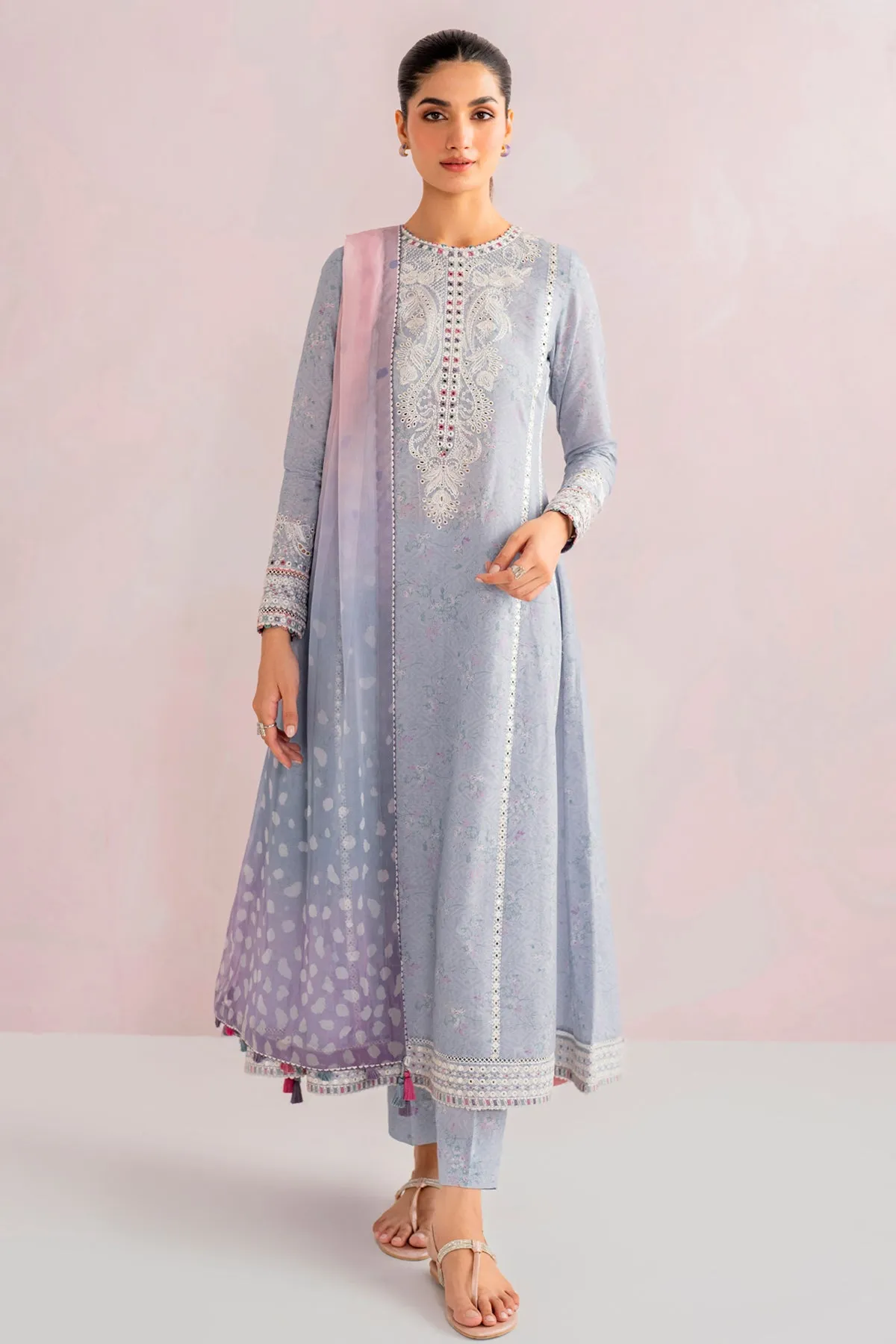 Embroidered Lawn USE - 9097