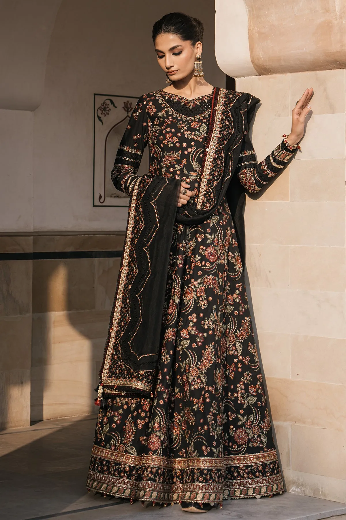 Embroidered Luxury Lawn SL24-D15