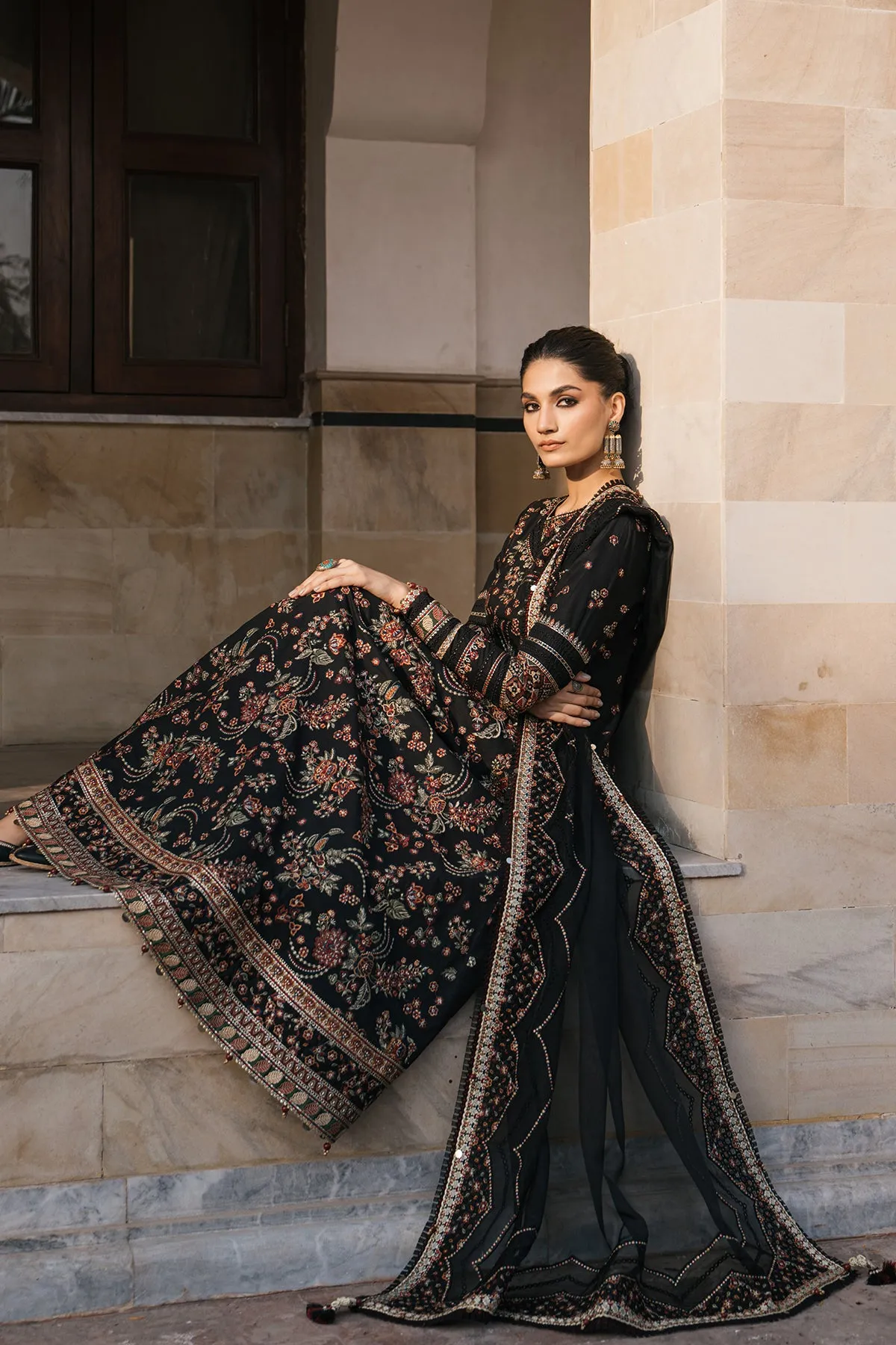 Embroidered Luxury Lawn SL24-D15