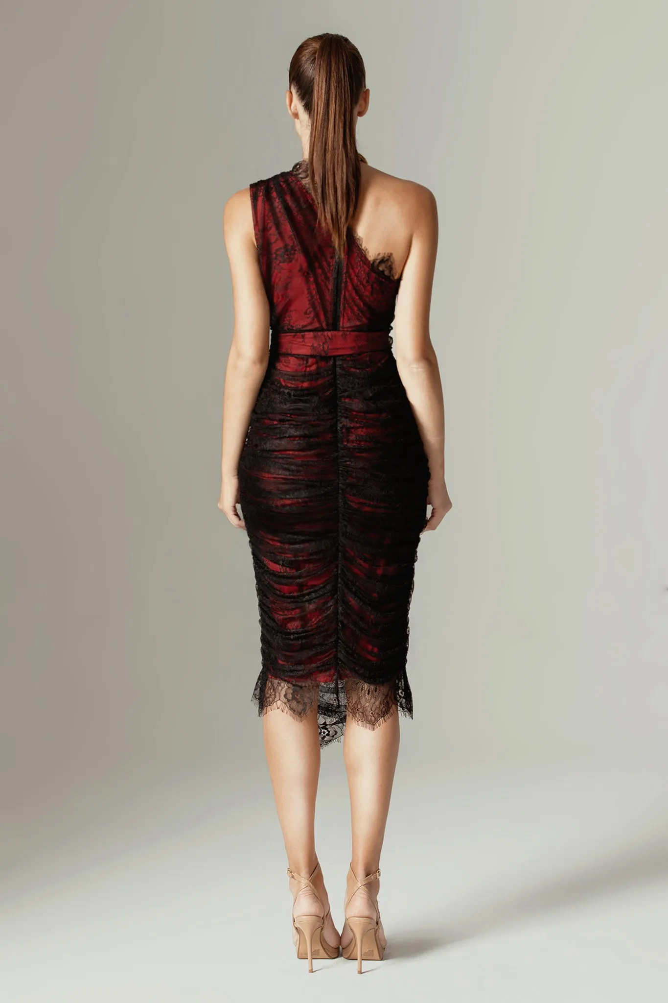 Fatima Lace Ruched Midi Dress (Red)