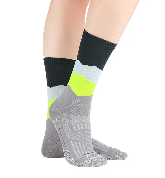 Grip Performance Compression Crew Socks - Solids