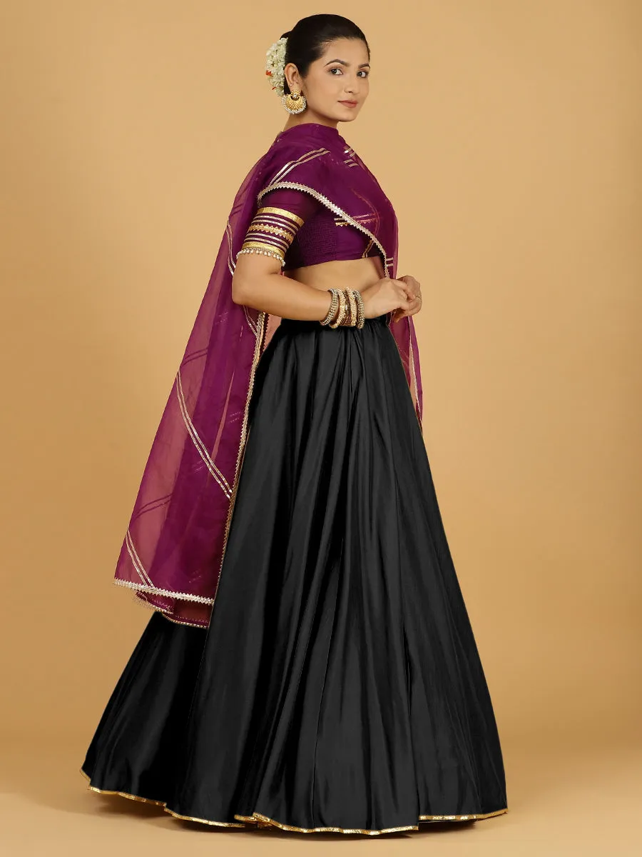 Jhalak x Tyohaar | Raven Black Panelled Lehenga Skirt