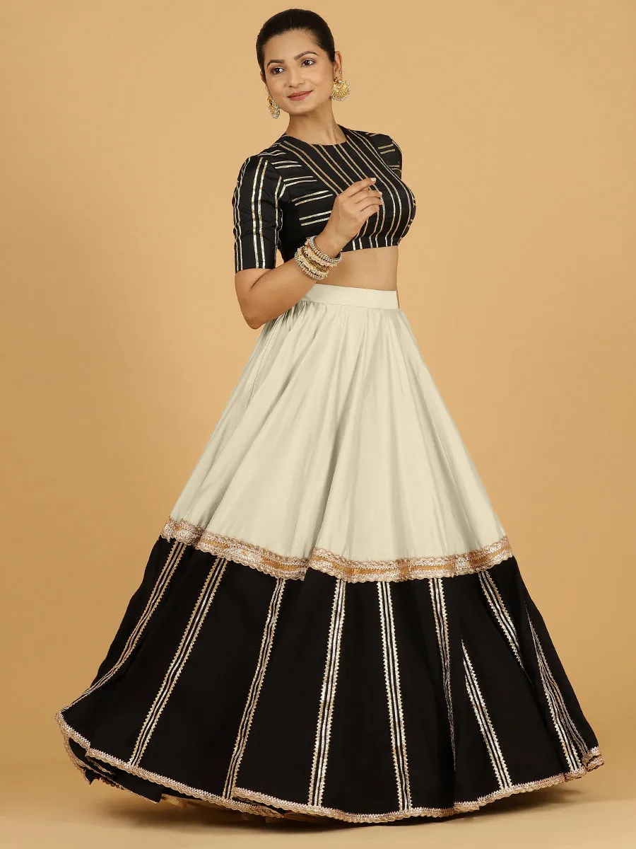 Mastani x Tyohaar | Ivory Panelled Lehenga Skirt