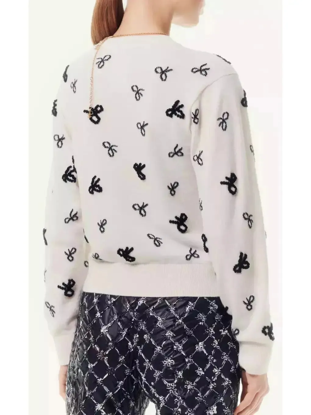 Women’s Bow-Embellished White and Black Cashmere Pullover Sweater